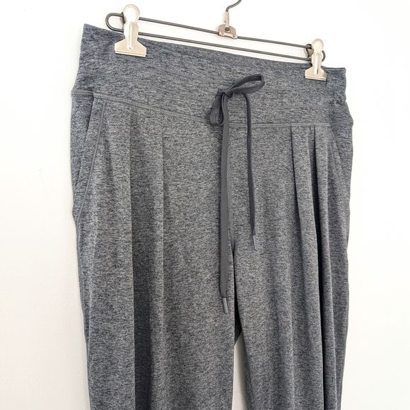 Lolë Women's Soft Gray Lounge Pants In Size XS - Picture 3 of 8